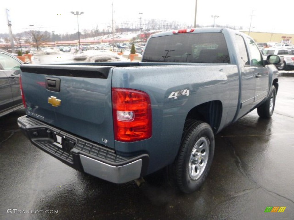 2011 Silverado 1500 LS Extended Cab 4x4 - Blue Granite Metallic / Dark Titanium photo #5