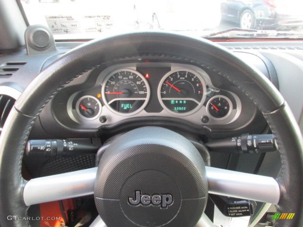 2010 Wrangler Unlimited Sahara 4x4 - Mango Tango Pearl / Dark Slate Gray/Medium Slate Gray photo #19