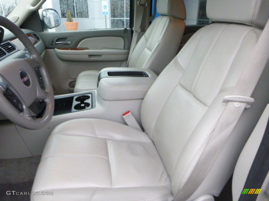 2008 GMC Yukon SLE 4x4 Front Seat Photo #90773853