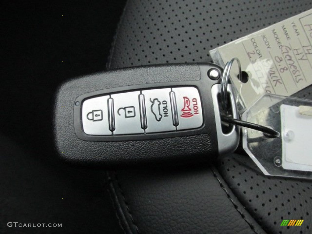 2014 Hyundai Genesis 3.8 Sedan Keys Photo #90777539
