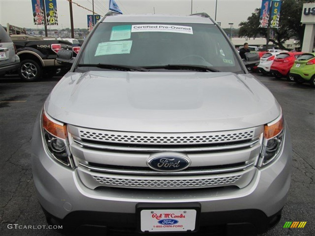 2013 Explorer XLT - Ingot Silver Metallic / Charcoal Black photo #2