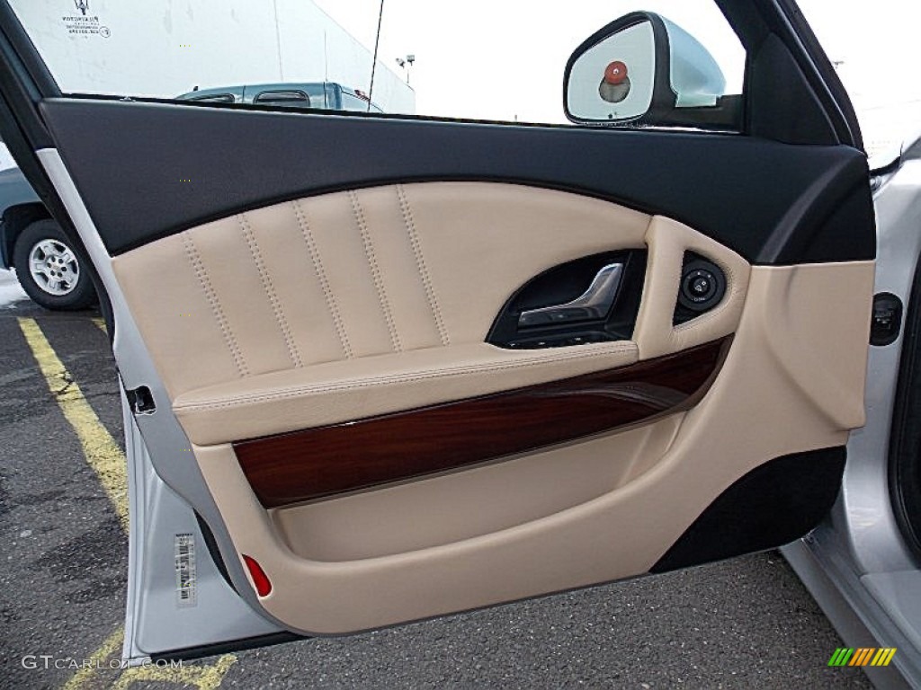 2011 Maserati Quattroporte S Door Panel Photos