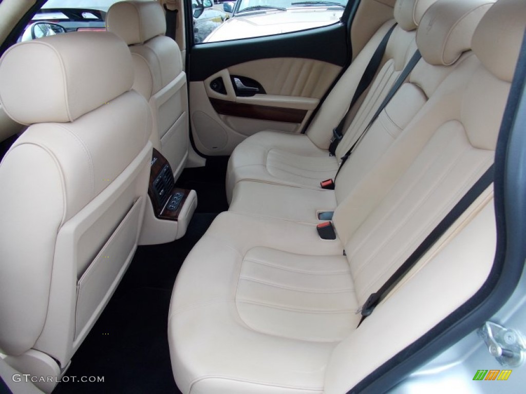 Pearl Beige Interior 2011 Maserati Quattroporte S Photo #90779670