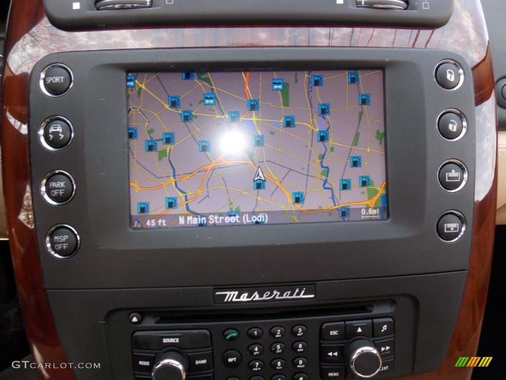 2011 Maserati Quattroporte S Navigation Photos