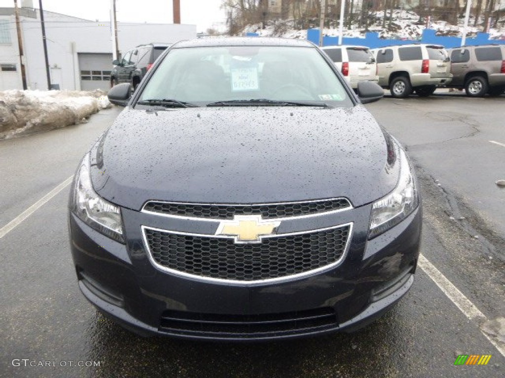 2014 Cruze LS - Blue Ray Metallic / Jet Black/Medium Titanium photo #8