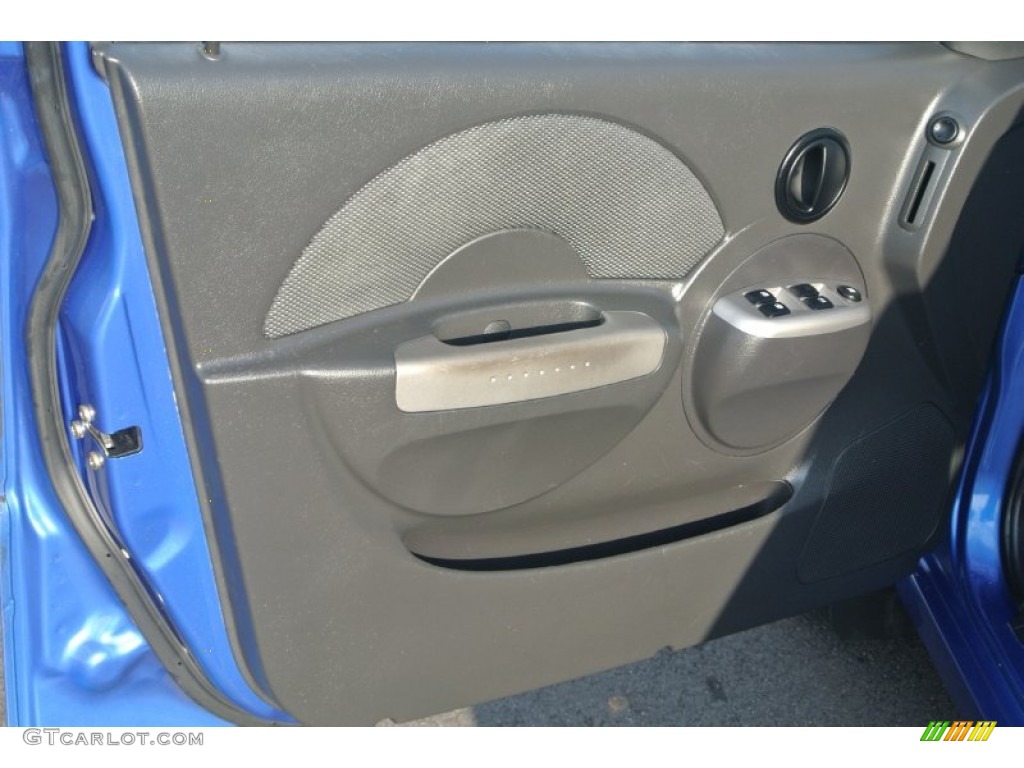 2006 Aveo LT Hatchback - Bright Blue / Charcoal photo #10