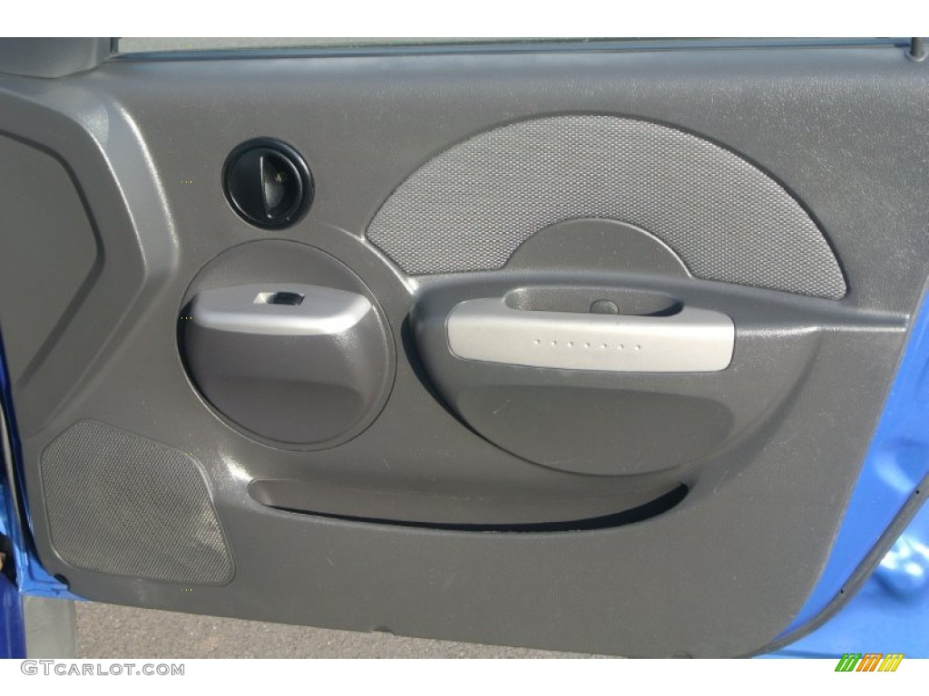 2006 Aveo LT Hatchback - Bright Blue / Charcoal photo #21