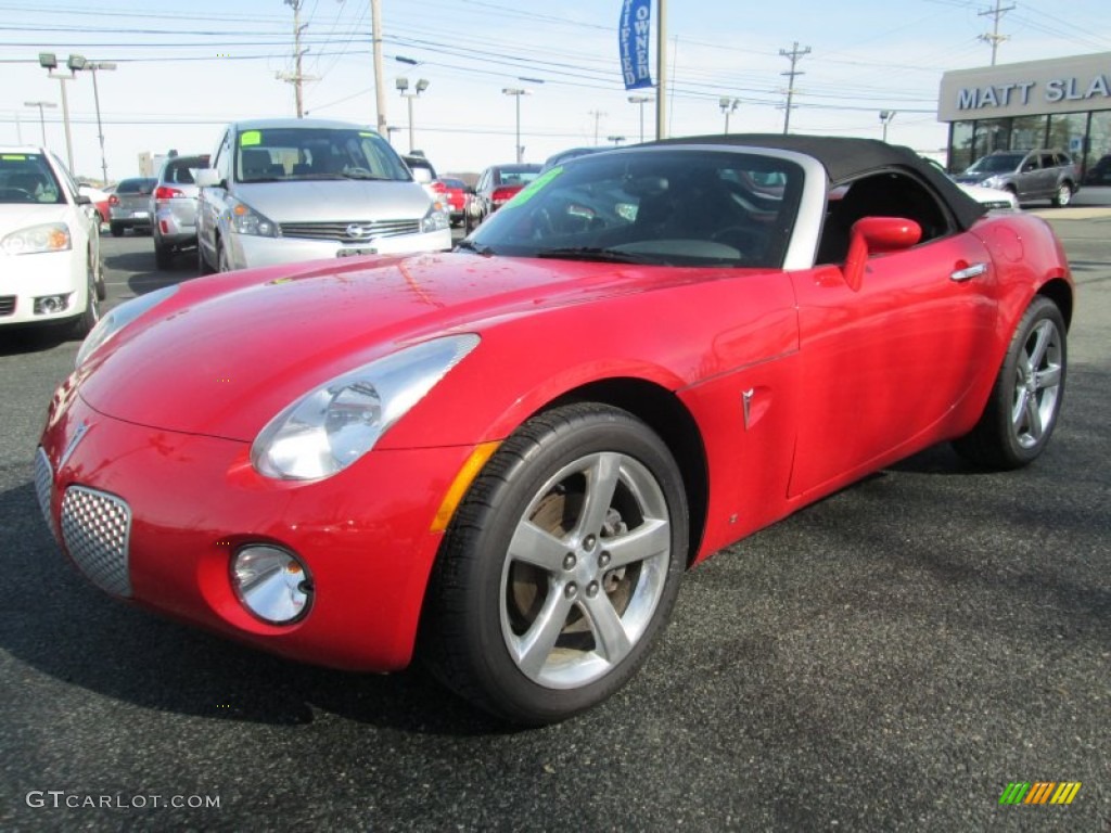 2007 Solstice Roadster - Aggressive Red / Ebony photo #2