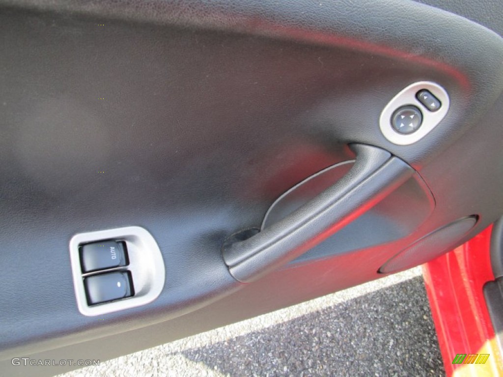 2007 Solstice Roadster - Aggressive Red / Ebony photo #13