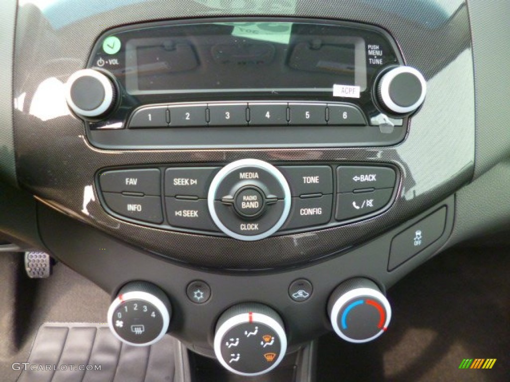 2014 Chevrolet Spark LS Controls Photo #90792716