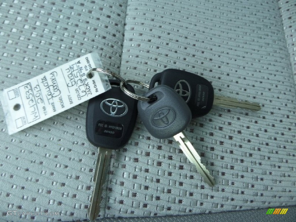 2013 Camry XLE - Magnetic Gray Metallic / Ash photo #20