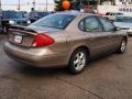 2003 Arizona Beige Metallic Ford Taurus SES  photo #3