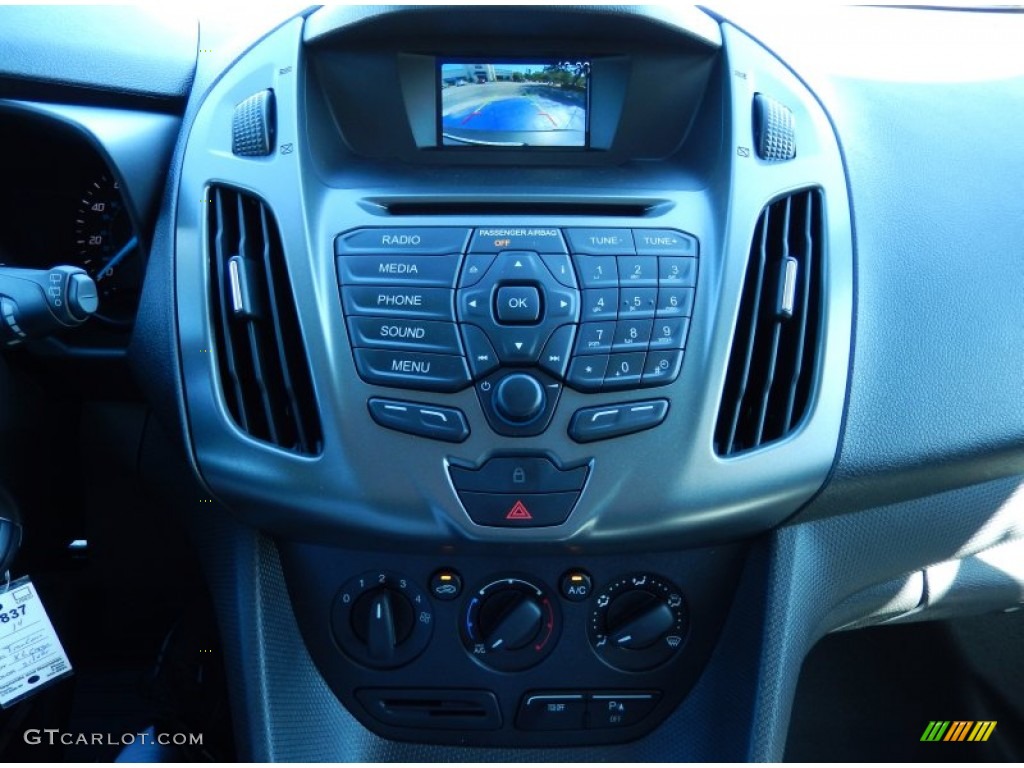 2014 Ford Transit Connect XL Van Controls Photo #90799673