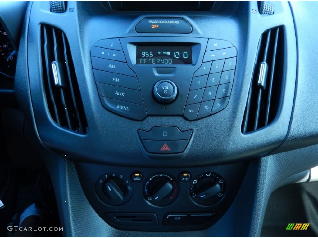 2014 Ford Transit Connect XL Van Controls Photo #90799880