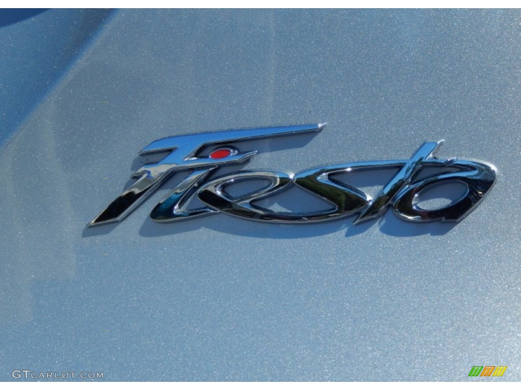 2014 Fiesta S Sedan - Ingot Silver / Charcoal Black photo #4