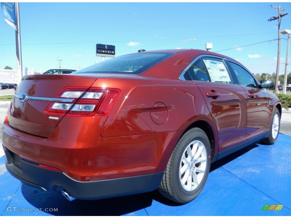 Sunset 2014 Ford Taurus SE EcoBoost Exterior Photo #90803166