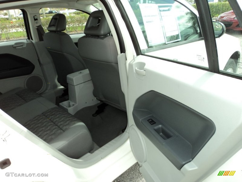 2007 Caliber SE - Stone White / Pastel Slate Gray photo #22