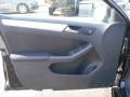 Black Uni - Jetta SE Sedan Photo No. 12