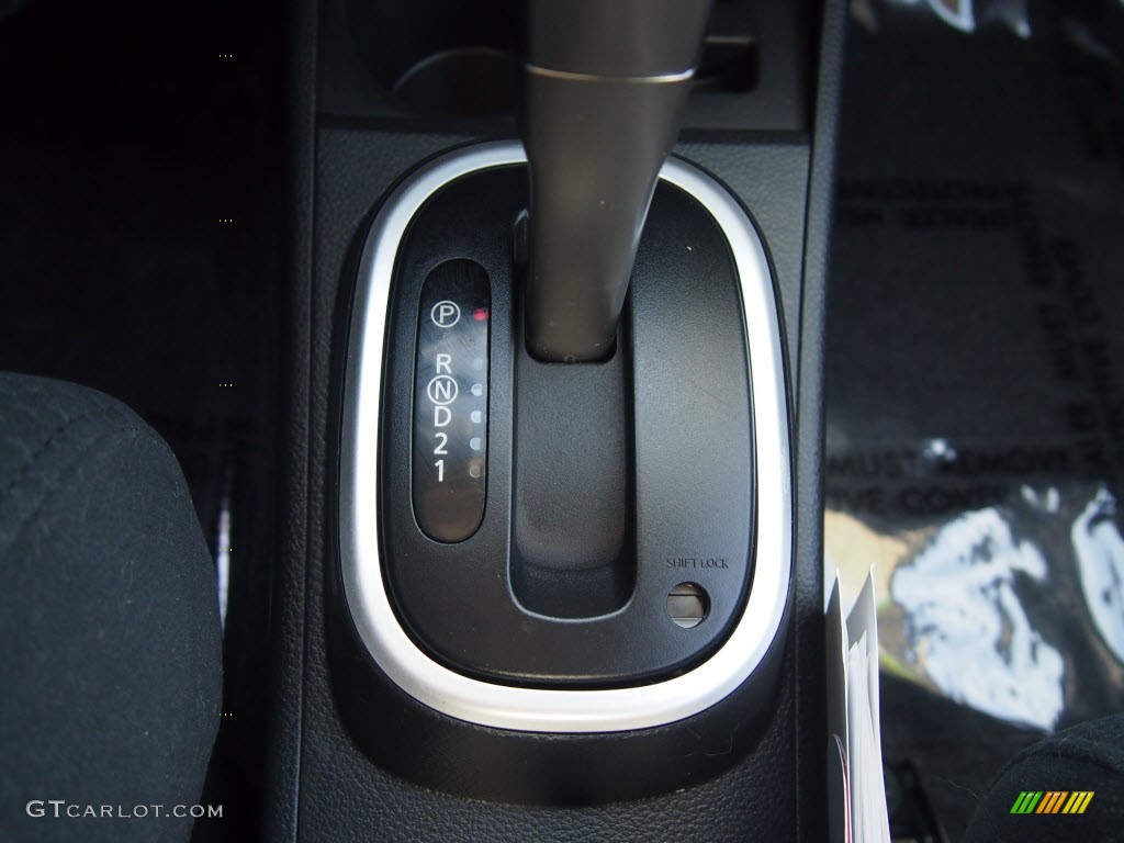 2011 Versa 1.8 S Hatchback - Metallic Blue / Charcoal photo #21