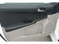Super White - Camry LE Photo No. 10