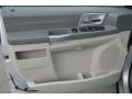 Bright Silver Metallic - Town & Country Touring Signature Series Photo No. 12