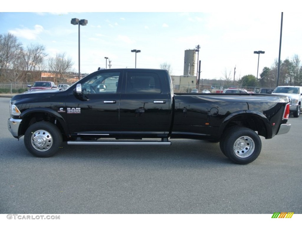 Black 2014 Ram 3500 Laramie Crew Cab 4x4 Dually Exterior Photo #90816240