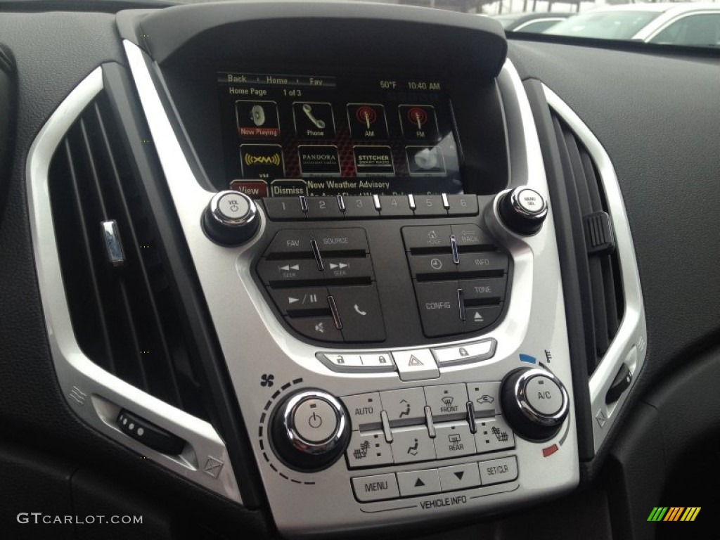 2014 GMC Terrain SLE Controls Photos
