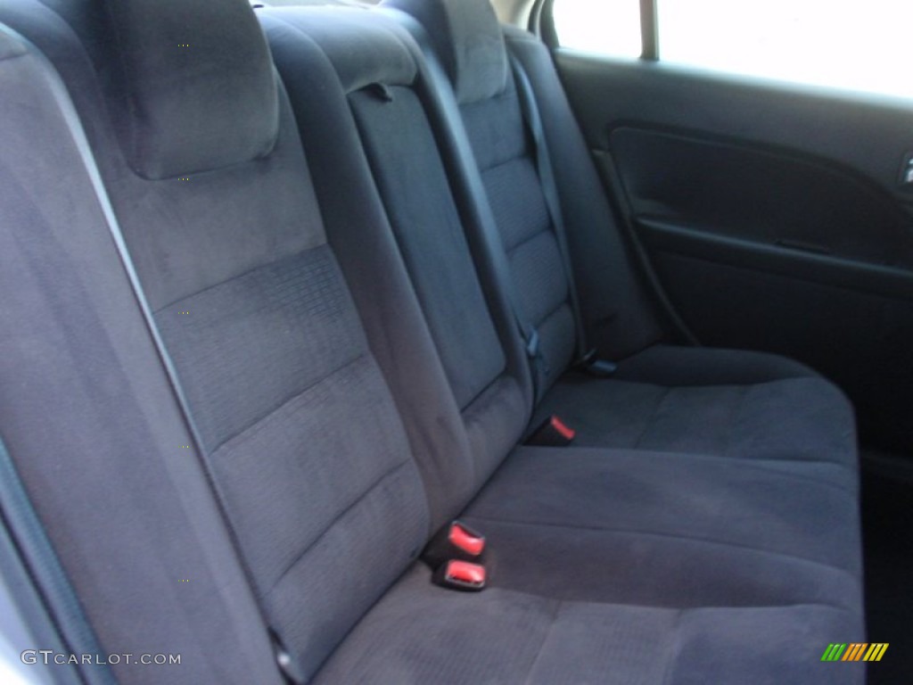 2006 Fusion SE - Tungsten Grey Metallic / Charcoal Black photo #32