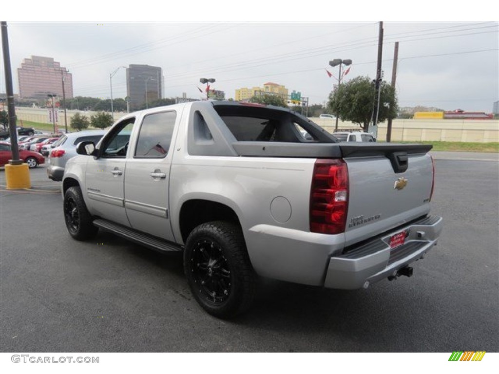 2010 Avalanche LT - Sheer Silver Metallic / Ebony photo #5