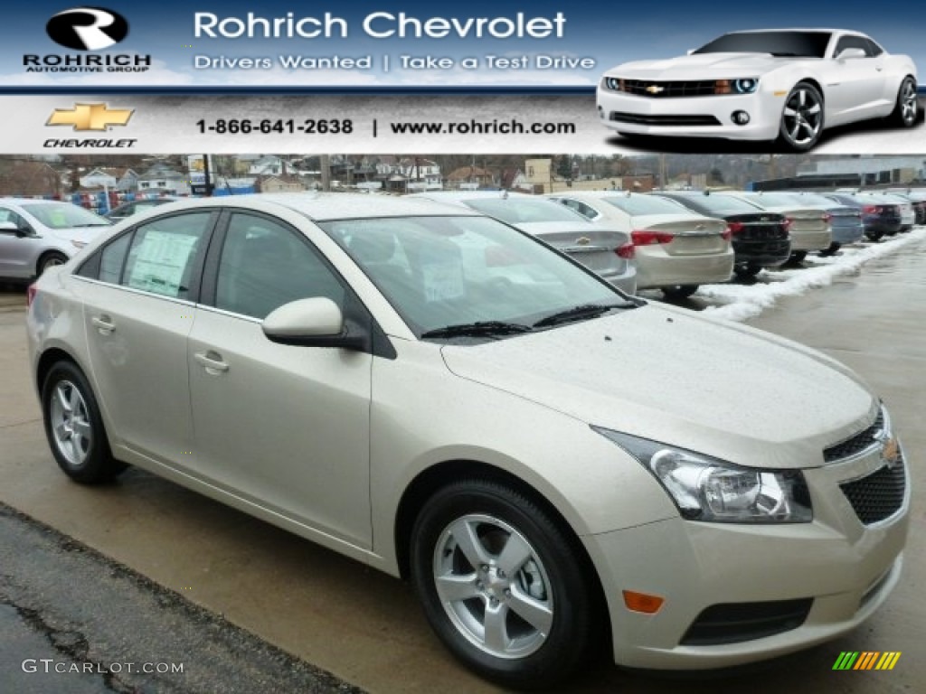 2014 Cruze LT - Champagne Silver Metallic / Jet Black photo #1