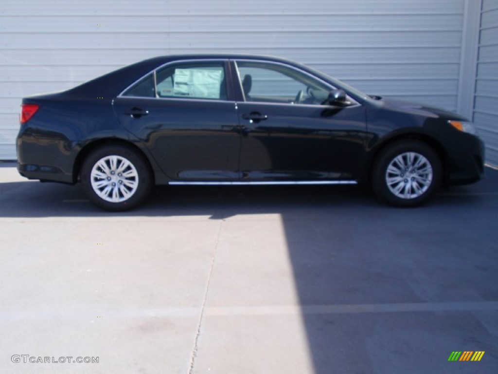 2014 Camry LE - Cosmic Gray Metallic / Ash photo #3