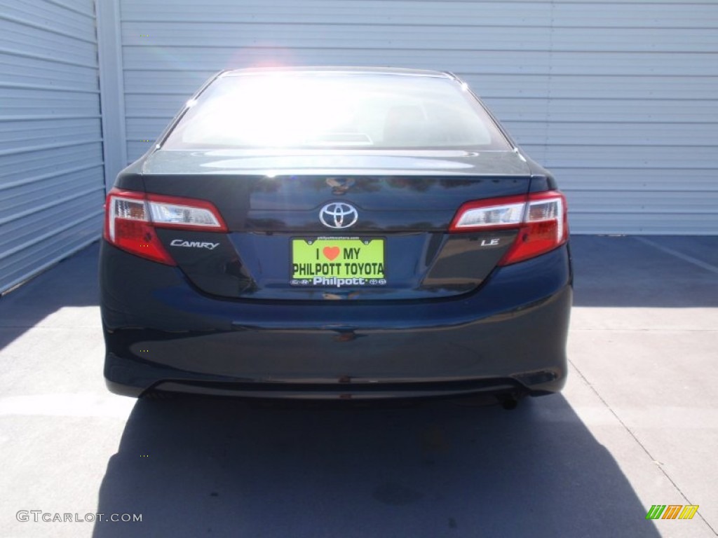 2014 Camry LE - Cosmic Gray Metallic / Ash photo #5