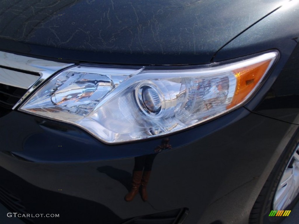 2014 Camry LE - Cosmic Gray Metallic / Ash photo #9