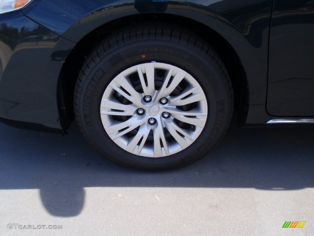 2014 Camry LE - Cosmic Gray Metallic / Ash photo #11