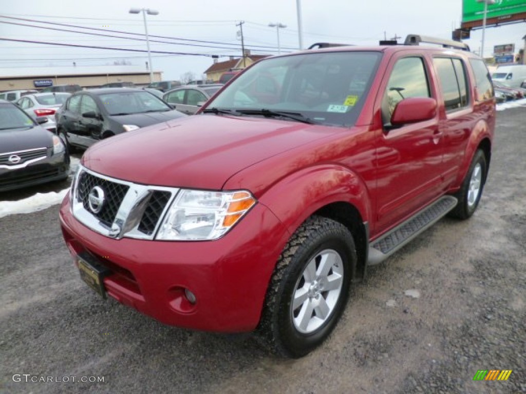 2010 Pathfinder SE 4x4 - Red Brick / Graphite photo #3