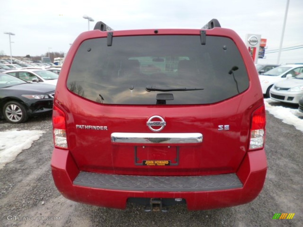 2010 Pathfinder SE 4x4 - Red Brick / Graphite photo #10