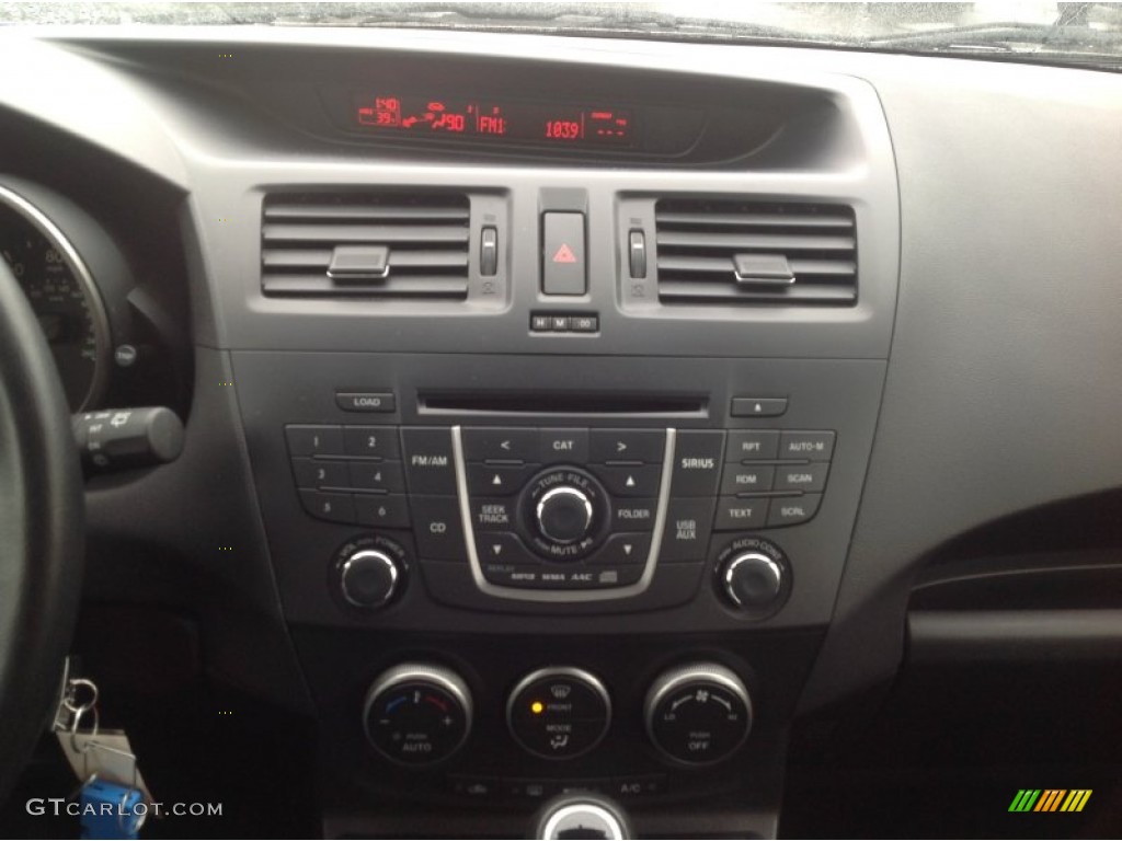 2013 MAZDA5 Touring - Liquid Silver Metallic / Black photo #15