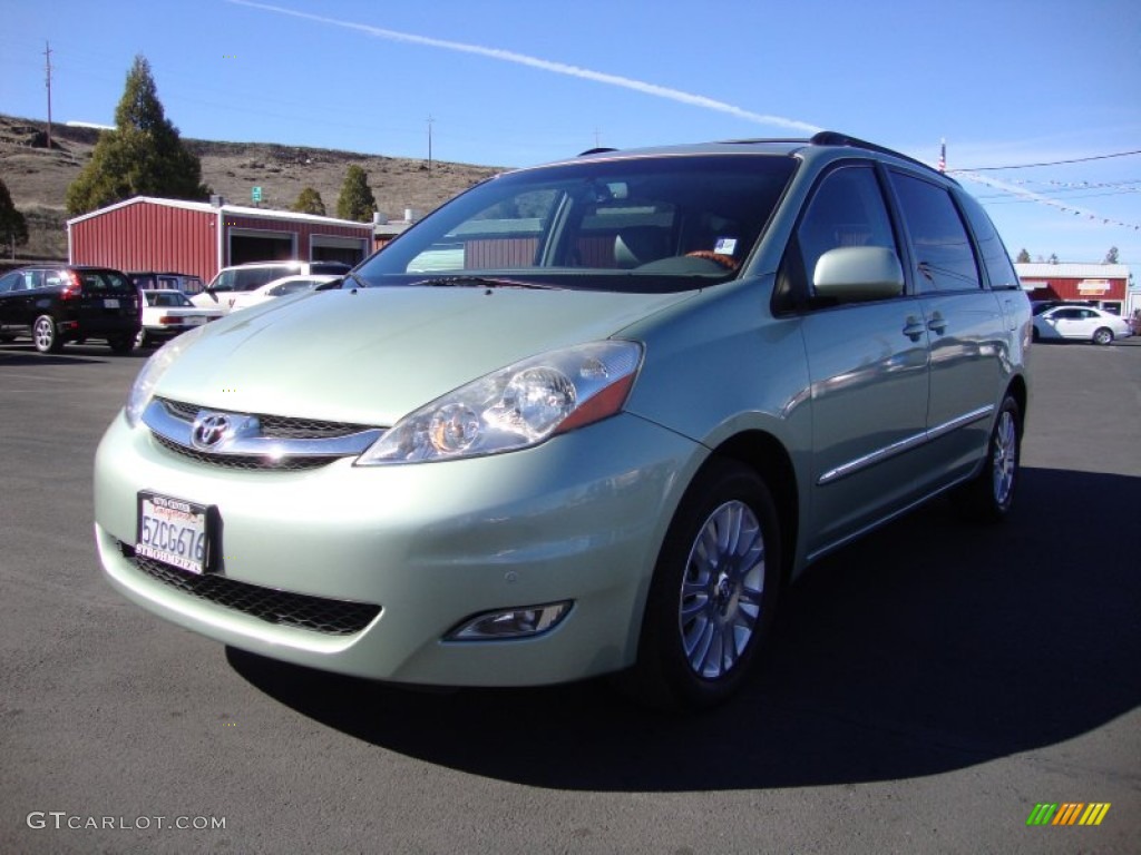 2007 Sienna XLE Limited - Silver Pine Mica / Stone photo #3