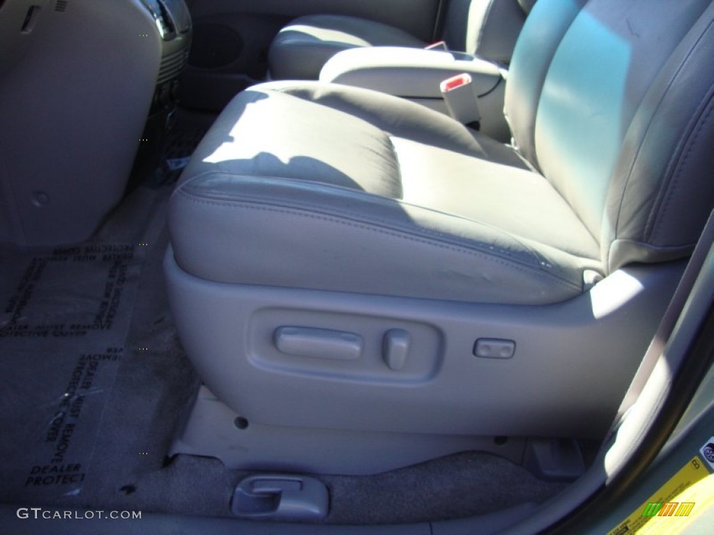 2007 Sienna XLE Limited - Silver Pine Mica / Stone photo #20
