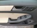 Black - Jetta SE Sedan Photo No. 17