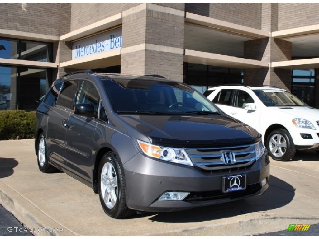 2011 Odyssey Touring - Polished Metal Metallic / Gray photo #1