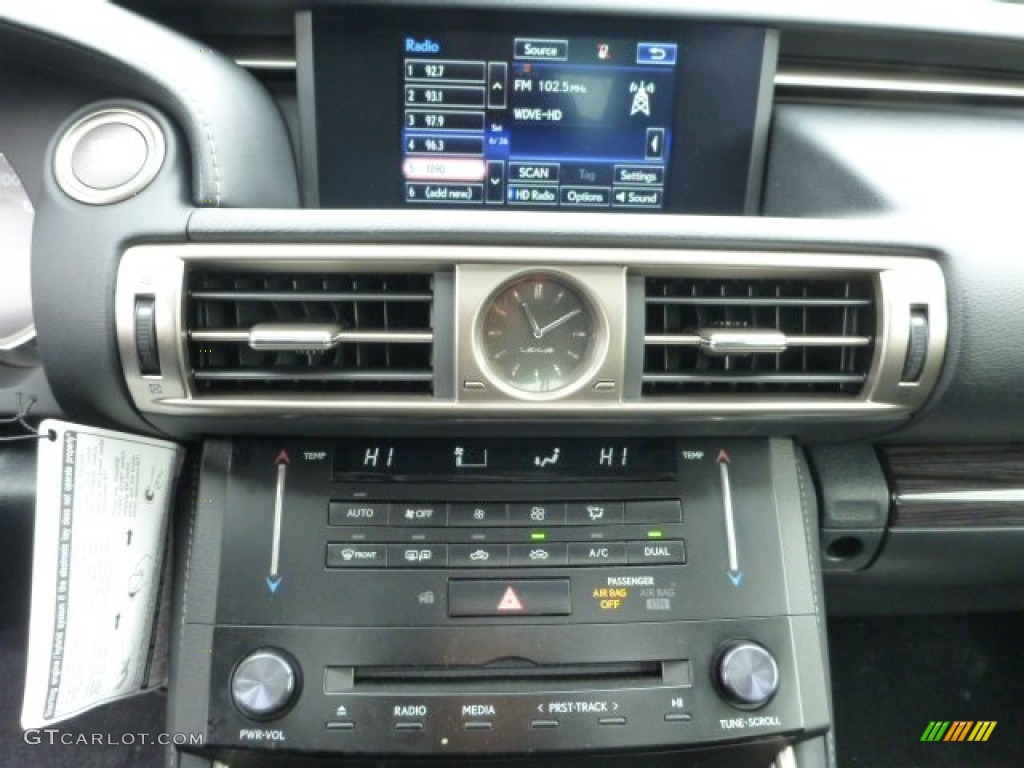 2014 Lexus IS 350 AWD Controls Photos