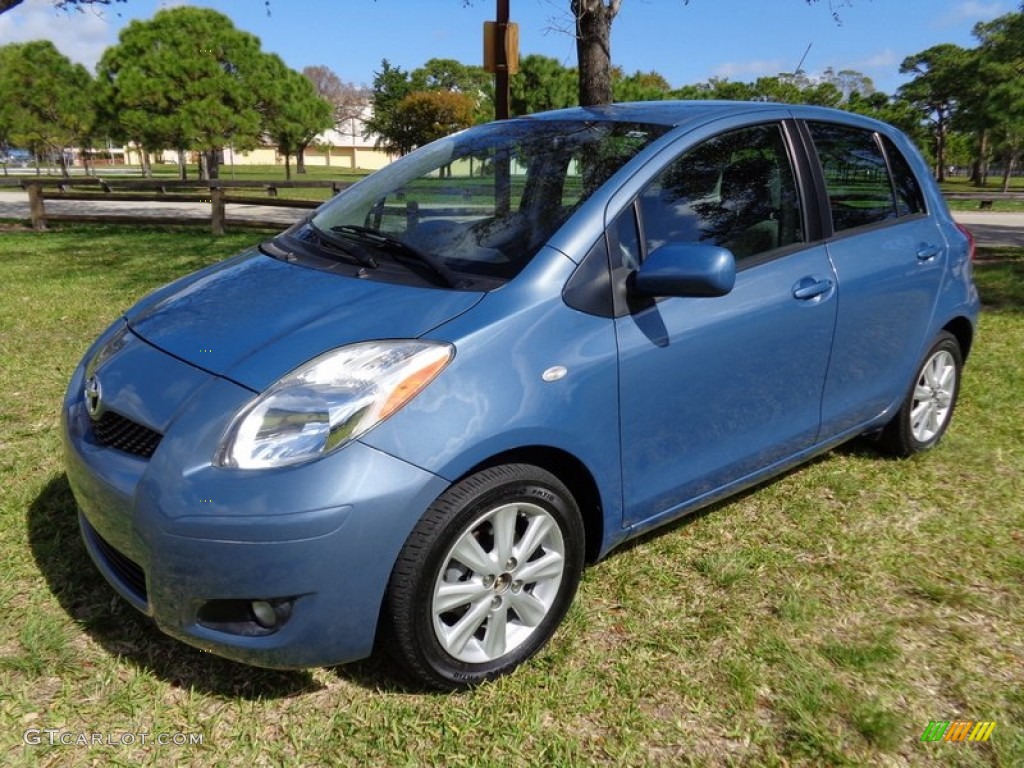 2009 Yaris 5 Door Liftback - Bayou Blue Pearl / Dark Charcoal photo #1