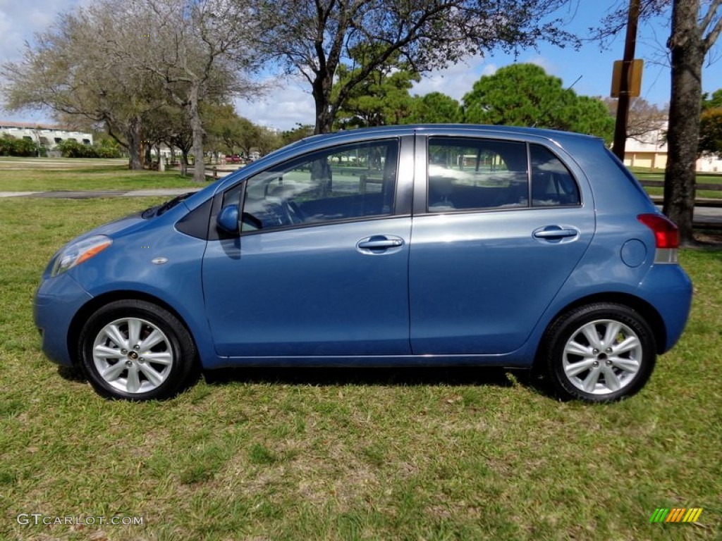2009 Yaris 5 Door Liftback - Bayou Blue Pearl / Dark Charcoal photo #3