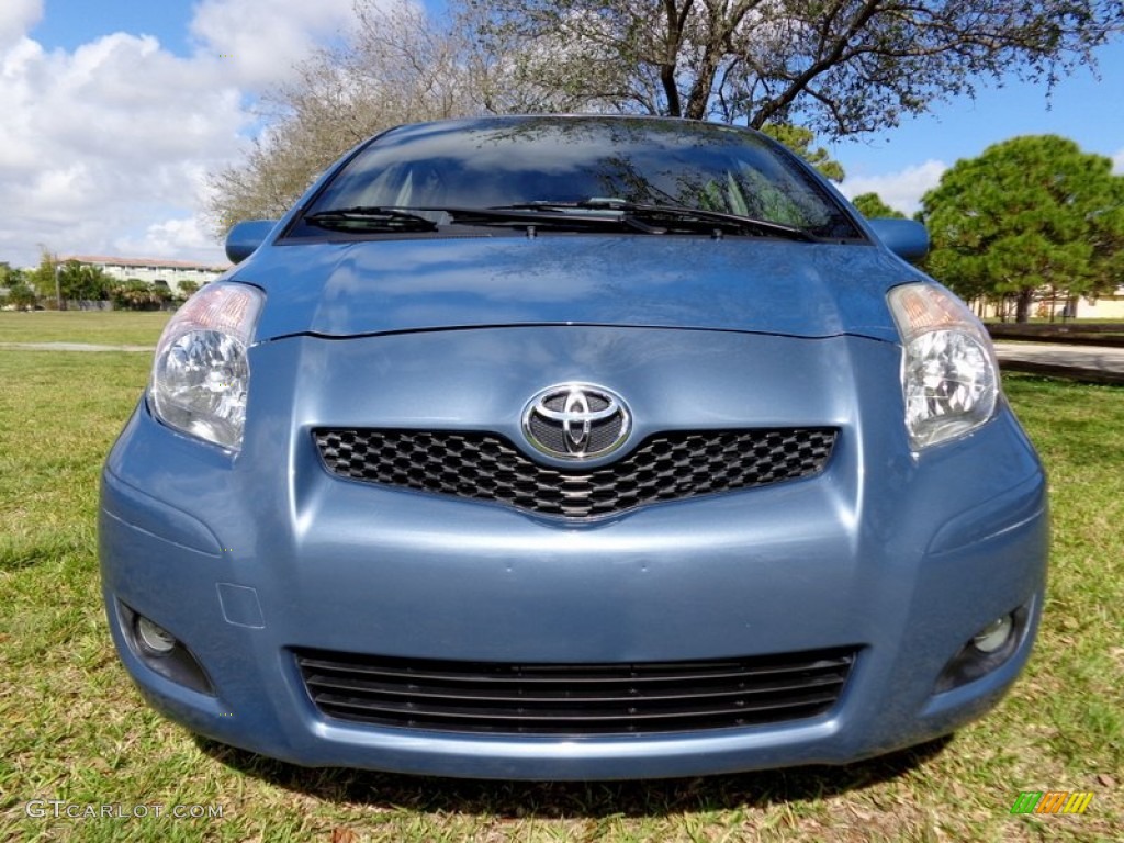 2009 Yaris 5 Door Liftback - Bayou Blue Pearl / Dark Charcoal photo #17
