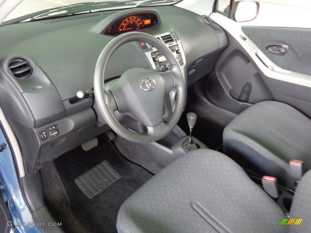 2009 Yaris 5 Door Liftback - Bayou Blue Pearl / Dark Charcoal photo #26
