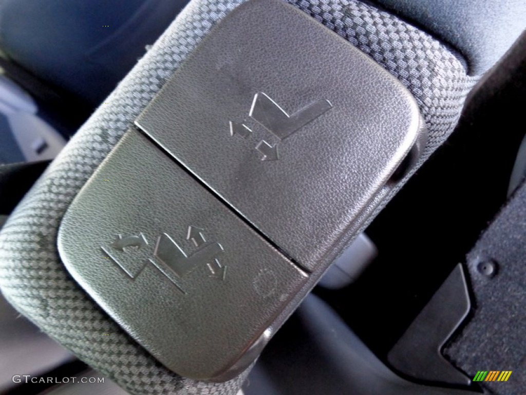 2009 Yaris 5 Door Liftback - Bayou Blue Pearl / Dark Charcoal photo #68