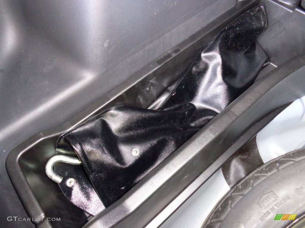 2009 Yaris 5 Door Liftback - Bayou Blue Pearl / Dark Charcoal photo #72
