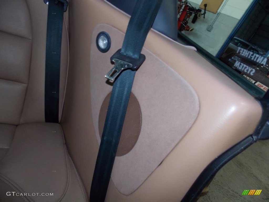 1993 900 Turbo Convertible - Ruby Red Pearl Metallic / Beige photo #25