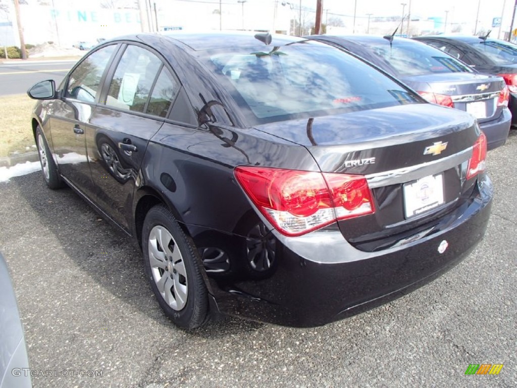 2014 Cruze LS - Black Granite Metallic / Jet Black/Medium Titanium photo #2